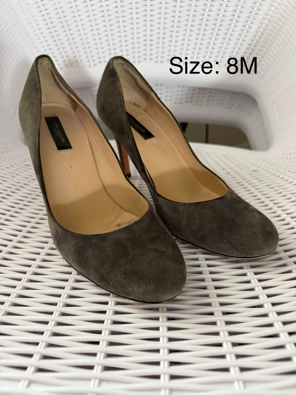 Ann Taylor Olive Gray Suede Round-Toe Pumps